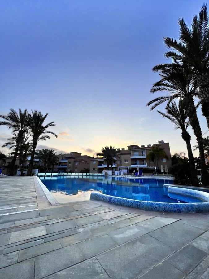Iris Village Paphos Exterior photo