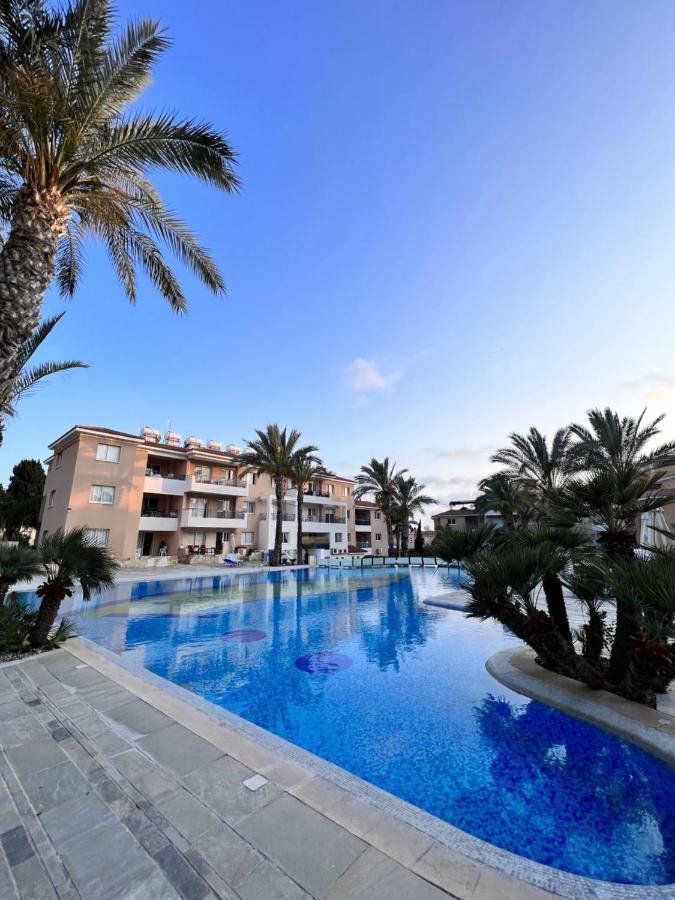 Iris Village Paphos Exterior photo